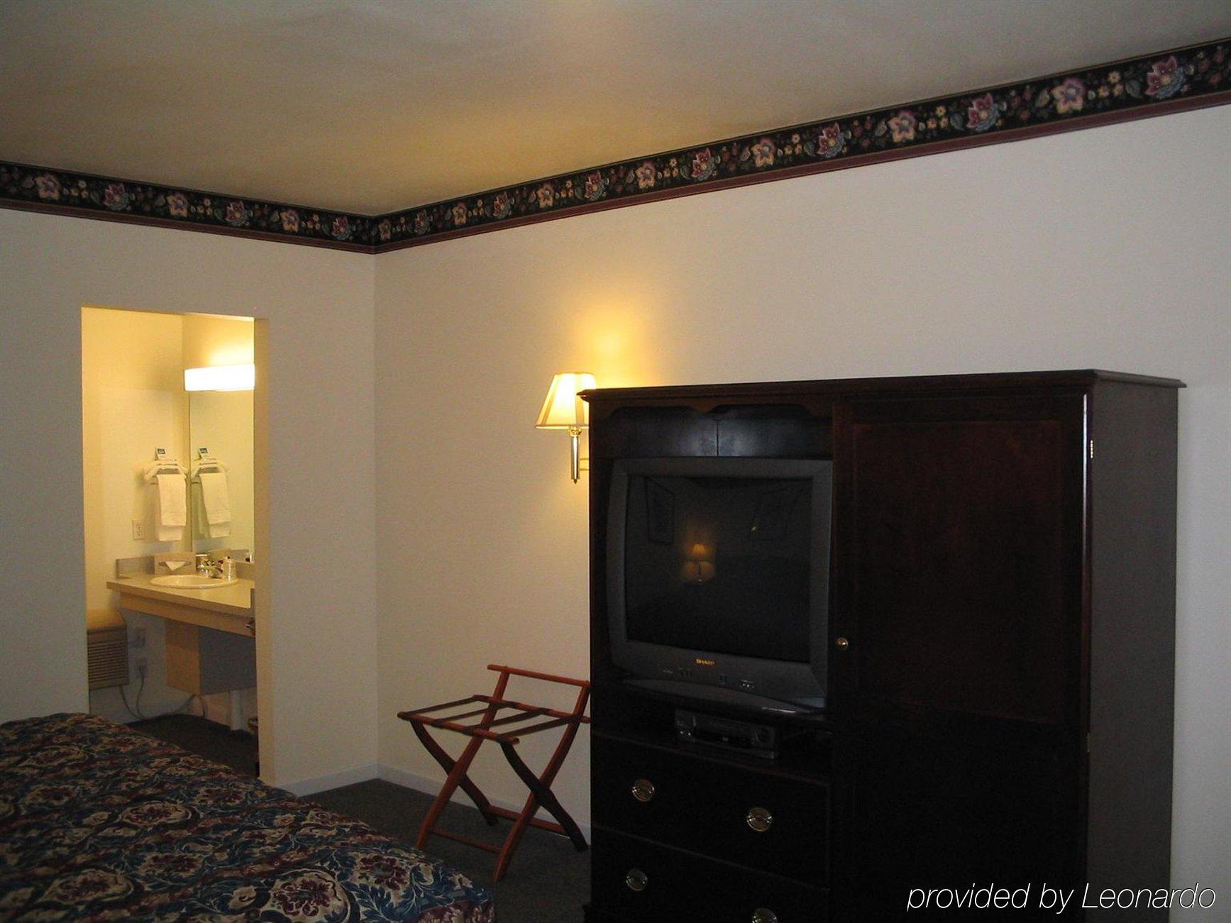 The Chalet Motel Mequon Quarto foto
